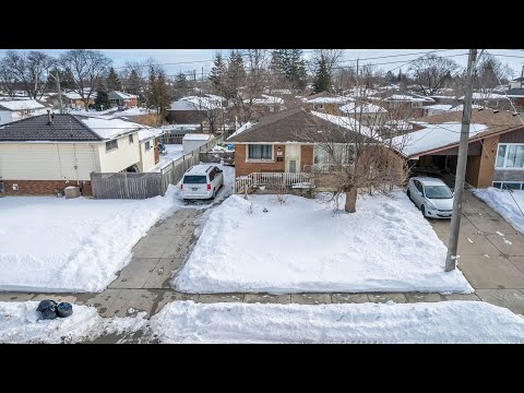House For Sale on Hamilton Mountain. 3+1 Bedroom Bungalow. Potential In-Law Suite. #Bungalow