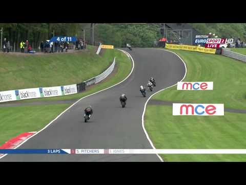 Triumph Triple Challange 2014 R2 Oulton Park Race2