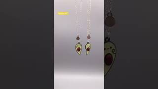 How I use my best friend matching necklace