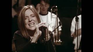 15. Strangers – Portishead (Live in New York)