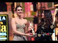 Aishwarya Rai presenting Best Actress (Kriti Sanon for Mimi) - IIFA 2022