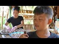Phuong And Her Son Have Skillfully Made A Special And Delicious Banana Cake