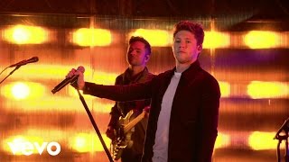 Niall Horan - 'This Town' & 'Slow Hands' (Live From iHeartRADIO MMVAs/2017)