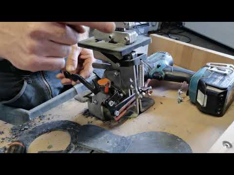 Schieferdino in Betrieb nehmen