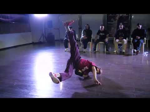 полуфинал kids pro bboy Rocky vs Мустанг - "ALL OPTION" break dance battle