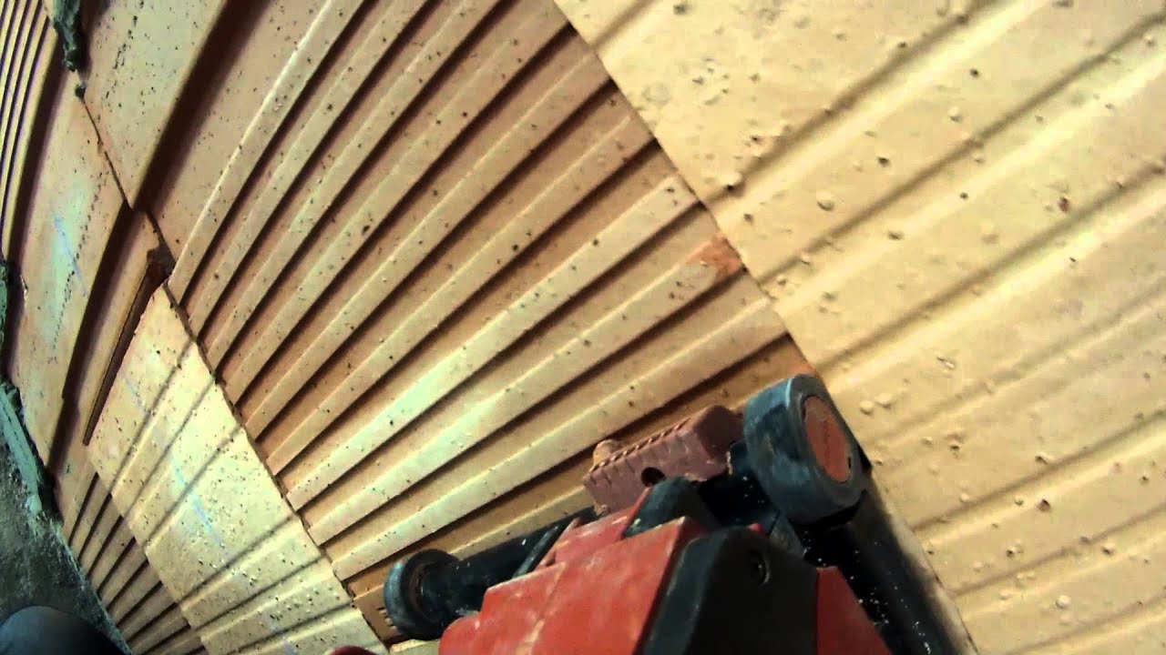 RAINUREUSE BETON/BRIQUE