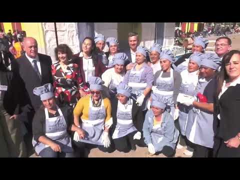 105 aniversario: Campo Largo abrió su Paseo de Emprendedores y se entregaron títulos de propiedad.