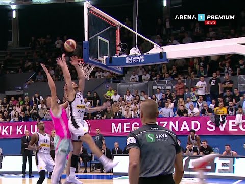 OVO SE NE VIĐA SVAKI DAN: AUTOKOŠ Trifunovića za veliku pobedu Mege protiv Partizana / 23.10.2023.