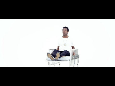 Citizen Kay - Static (featuring Mondecreen)