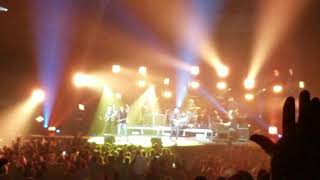 Chris Tomlin Pat Barrett Everlasting God Target Center Minneapolis Octiber 12 2019