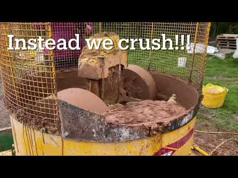 Making clay plaster from site clay