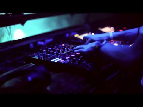 Saturday Sessions: Halloween Special