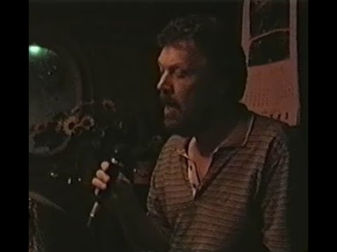 Ol' Green Eyes sings "My Way"  (Japan, 2003)