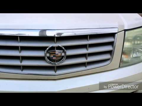 2005 Cadillac Escalade headlights