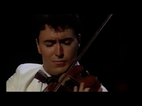 Maxim Vengerov plays Waxman, Brahms, Rachmaninoff, Ravel and Bazzini