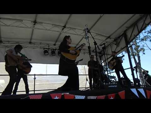 Bangalow BBQ & Bluegrass Festival 2014 Flatpick Guitar Competition
