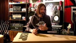 Video thumbnail for LTD AP-204 Purple Bass Unboxing by IanVase