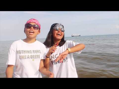 RT5 - Wavin' Flag Parody (10SR)