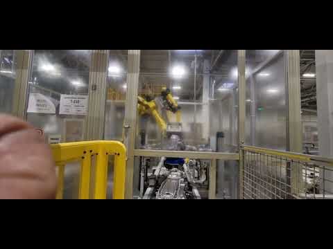 2010 Hyundai HS200 Palletizing Robot with Hi5-N00 Controller  
