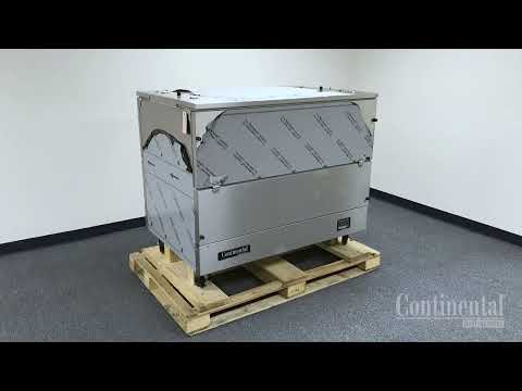 Continental Refrigerator MC3ND 34" Dual Sided Milk Cooler, Forced Air, 8 Crates Capacity 6 image