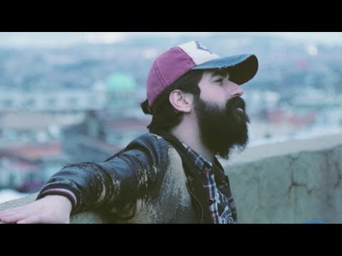 Sen Yalnız Ben Yalnız - Uğur Ateş