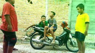 Download lagu Story wa lucu mp3