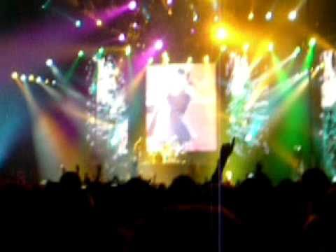 Guns and Roses - Paradise City - Prague September 27th 2010