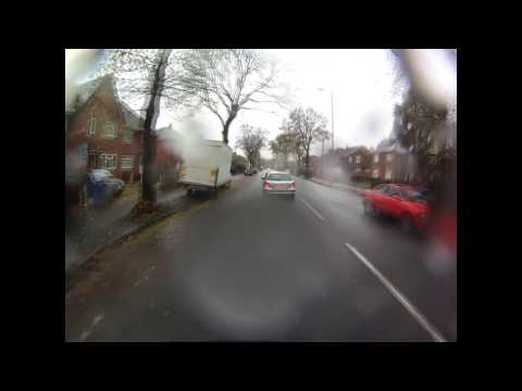 2013 11 05 OV03ODE MF63ZBD cycle lane preachers