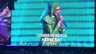 Download lagu Siti Nurhaliza feat Haziq Rosebi-Hati Ke Hati-KONSERT TRADISIONAL GEMA BUMANTARA-SNBJ mp3 Download lagu Siti Nurhaliza feat Haziq Rosebi-Hati Ke Hati-KONSERT TRADISIONAL GEMA BUMANTARA-SNBJ mp3