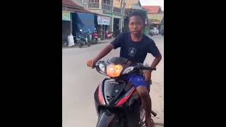 Download lagu viral lord alul naik motor karisma penghambat rejeki#shorts #storywa #viral mp3