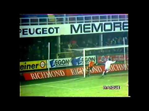 25/11/1993-25/11/2015: 22 anni da Malines-Cagliari 1-3 (Coppa Uefa)