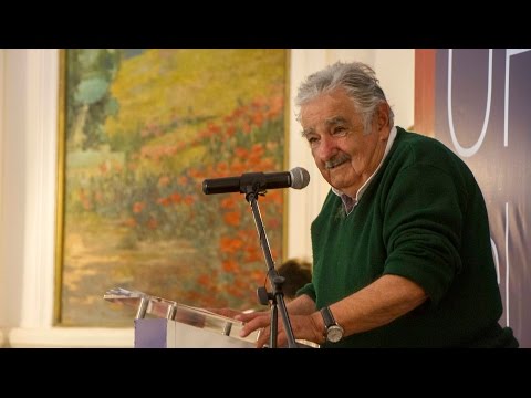 Mujica en Conferencias Uruguay del Futuro