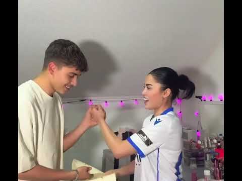 Anisa Veseli dhe vëllau i saj Moni në sfidë së bashku