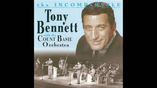 Tony Bennett - Chicago That Toddlin&#39; Town  432Hz  (lyrics in description)