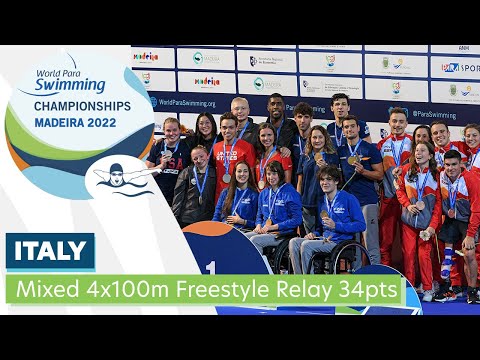 What a phenomenal race! Italy are world champions! 🇮🇹 | Mixed 4x100m Freestyle Relay 34pts - Final
