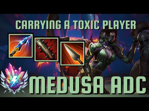CARRYING A TOXIC PLAYER - Medusa Adc Smite 2 Gameplay