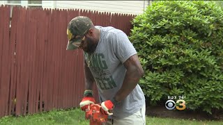Eagles Safety Malcolm Jenkins Helps Renovate Parents&#39; Backyard