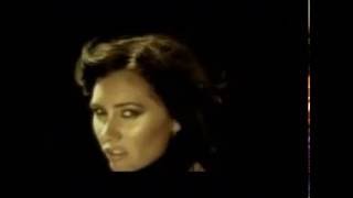 Killing Heidi –  I Am (Official Video)