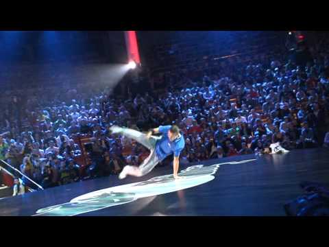 Roxrite vs. Soso Red Bull Bc One 2011