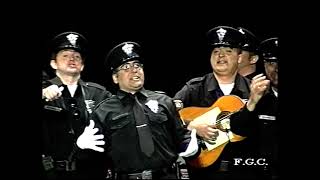 Los pulicías de las penículas – Primera Semifinal – COAC 1999