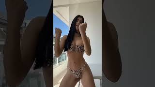 LINDA GATA EM SEU AP DANÇANDO#mulher #funk #dançandoforró  #sexy #linda #bonita