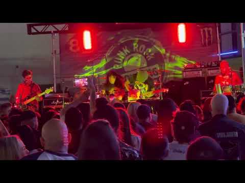 SON REMPE PERA - Citrus Grand