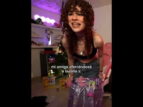 Mi amiga afferandose a la talla S #rainelissss