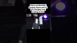 Harry accidentally singing zayn’s part in girl almighty #harrystyles #zaynmalik #larrystylinson