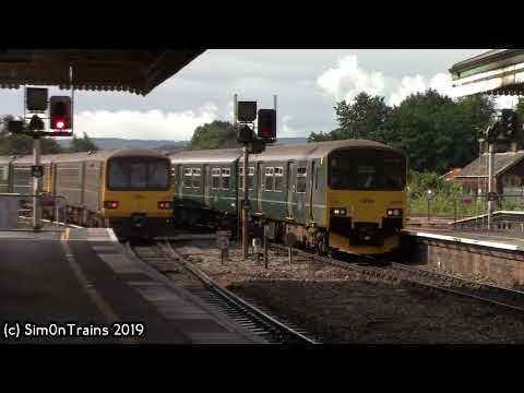 GWR Class 143, 143611 & 143619 with Class 150, 150001 at Exeter St Davids (13th August 2019)