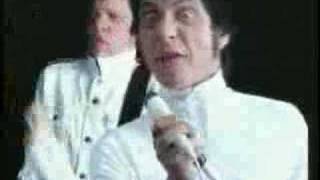 Beatsteaks - Hand In Hand (Video)