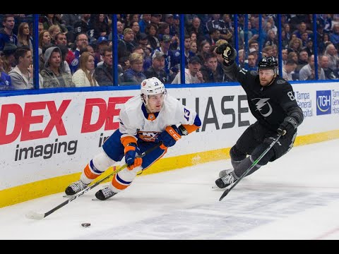 Last Minute Heroics in Game Two Between Islanders and Lightning