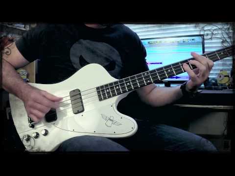 Chris Catero Demonstrates the Epiphone Thunderbird Classic PRO Bass