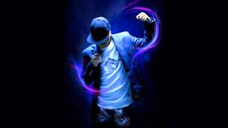 Conor Maynard - Tryin ( RNB MAY 2013 )