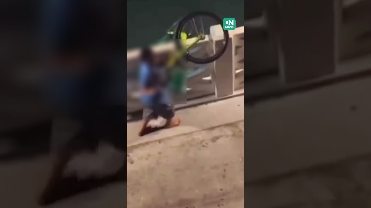 Imagem da notícia Bicicleta do Bicicletar é arremessada ao mar da Ponte dos Ingleses